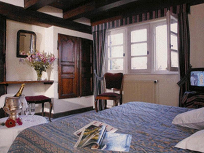 Auberge Et Hostellerie Paysanne Lutter Екстериор снимка